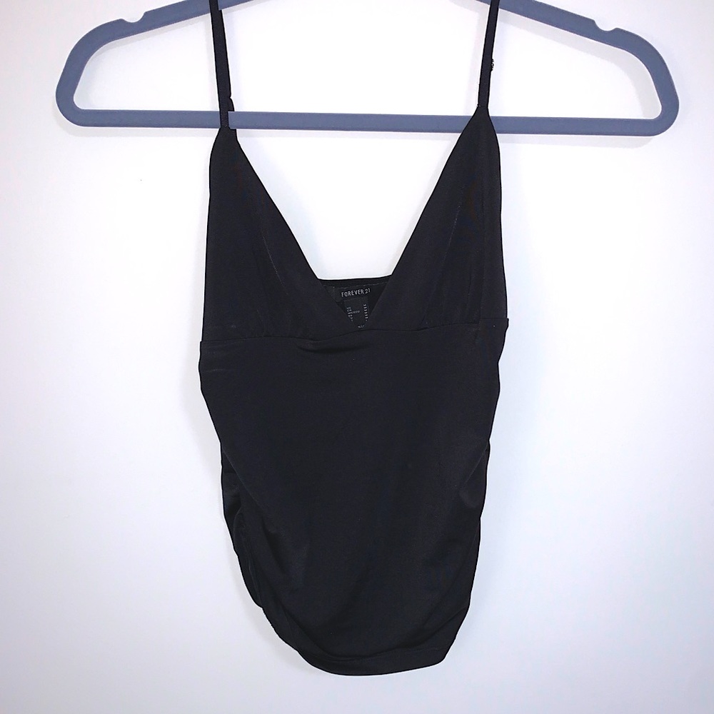 Trendy V Neck Ruched Crop Top